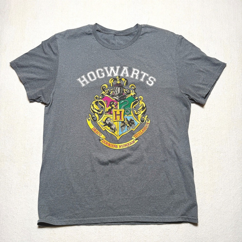 Harry Potter Hogwarts Crest Graphic Tee Shirt Charcoal Gray Mens L Large